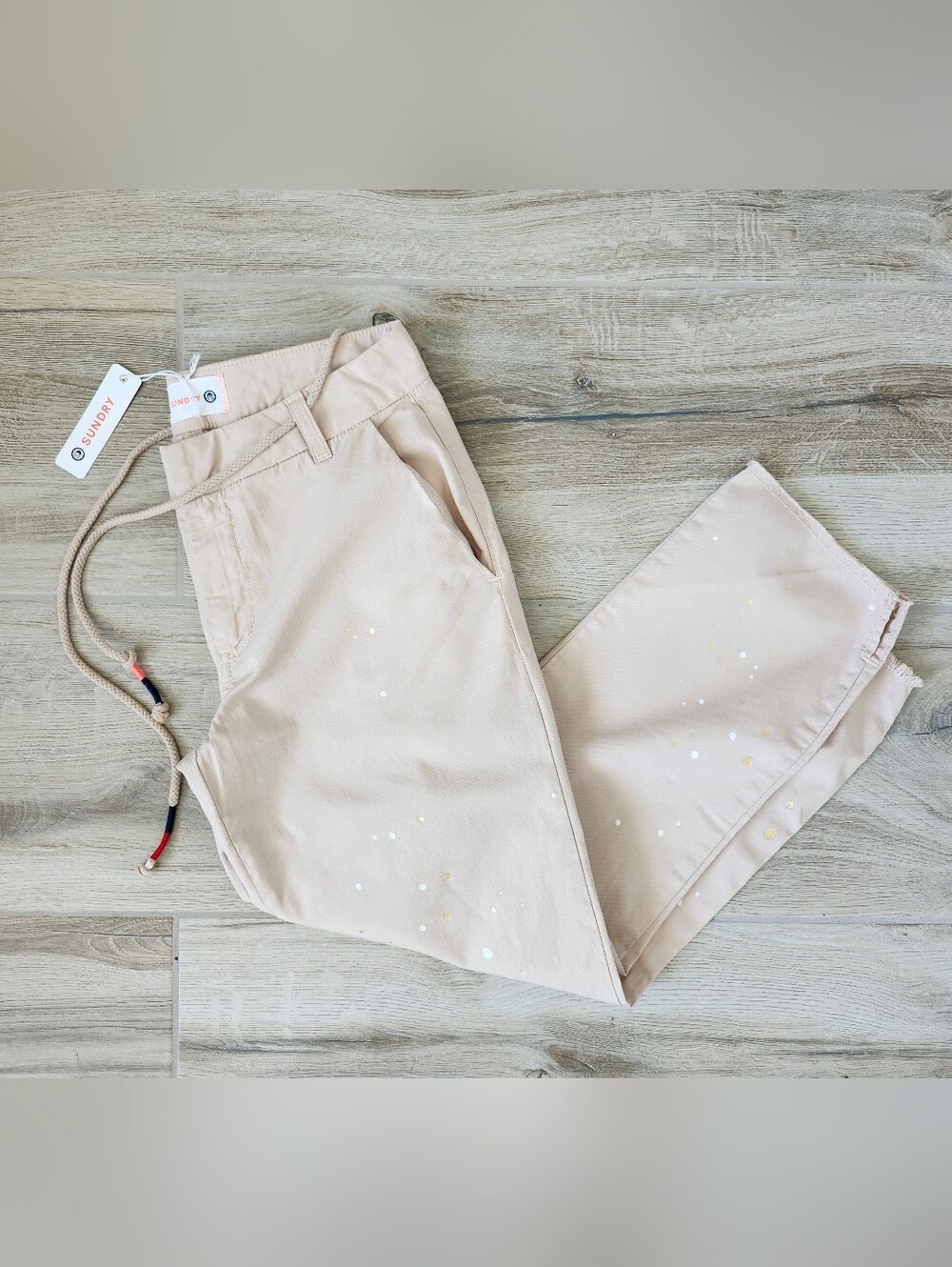 Sundry Splatter Le Fete Cropped Tan Pants Size SM/4